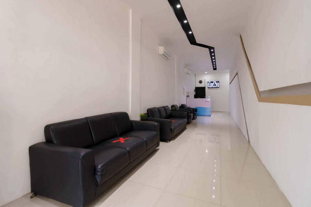 Jotel Guest House Mitra Reddoorz Pulauberayan Экстерьер фото
